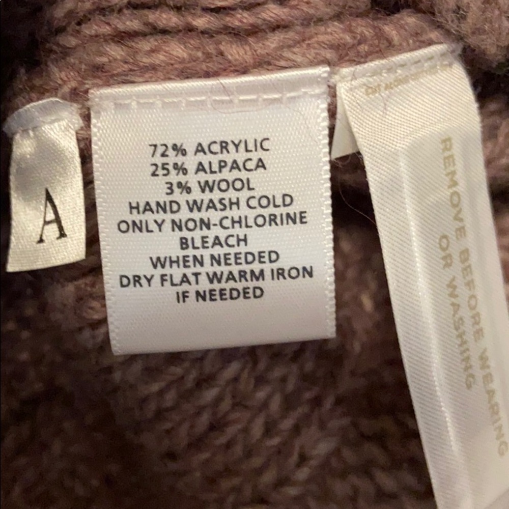 Sweater - Picture 2 of 2